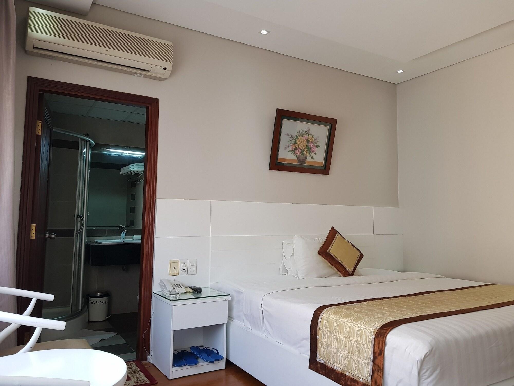 Van Ha Hotel Ho Chi Minh City Exterior photo