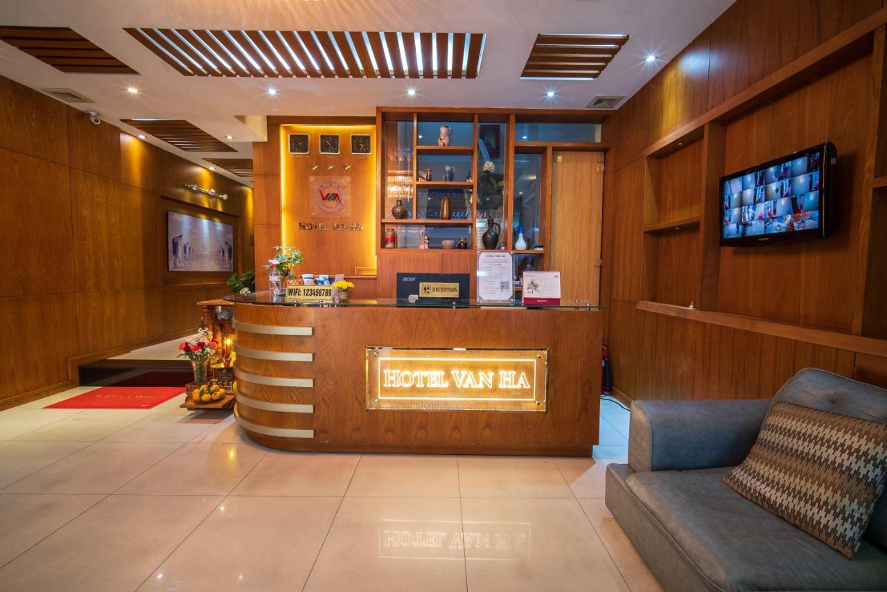 Van Ha Hotel Ho Chi Minh City Exterior photo